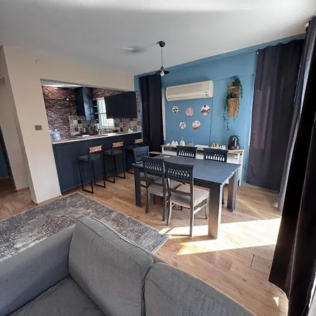 3br In
