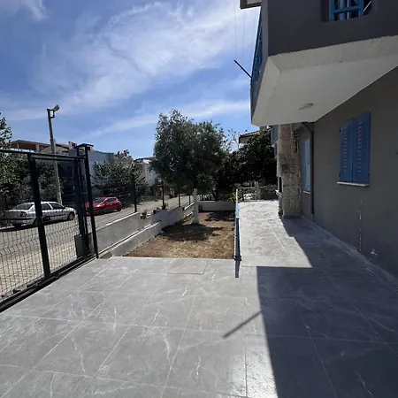 3br In *