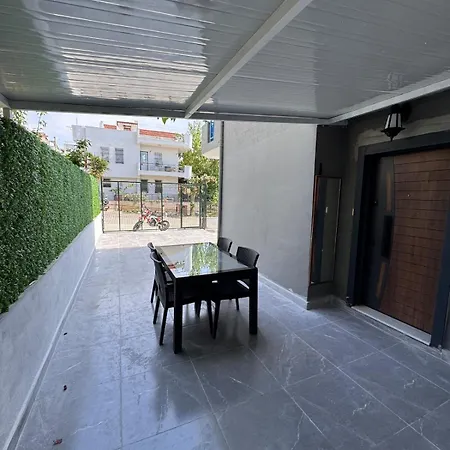 3br In Hébergement de vacances Kusadası
